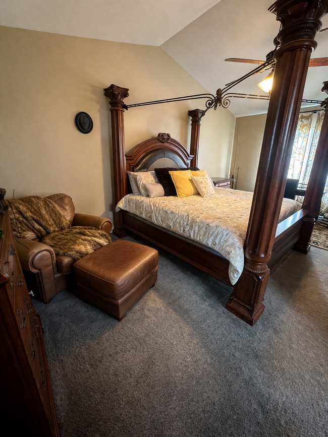 Photo - Beautiful 6 Bed 3 Bath Home for Rent in Tremonton! Solar Panels Included!