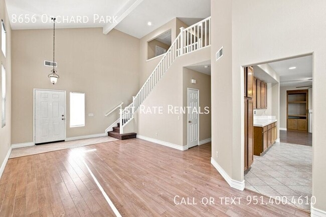 8656 Orchard Park Dr