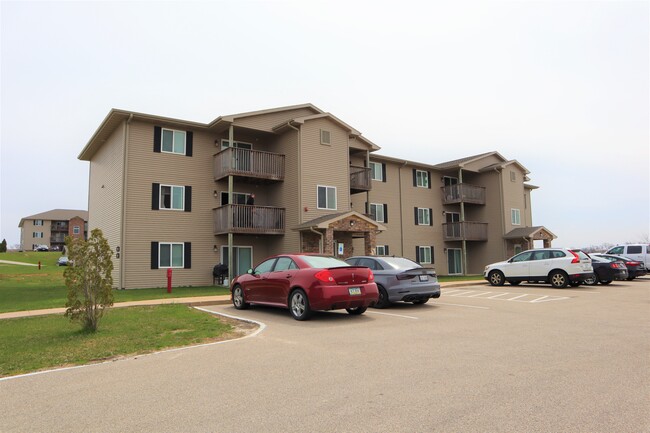 Commerce Park Apartments - Commerce Park Apartments