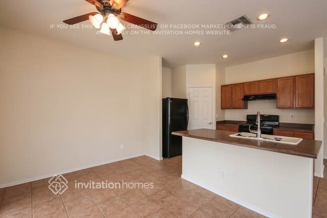 Photo - 2593 E Riviera Dr