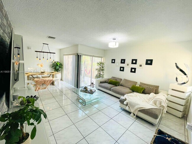 Photo - 12736 SW 66th St