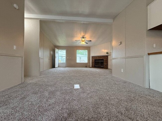Photo - 2318 Charlotte Dr