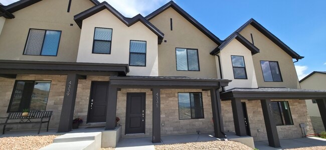 Building Photo - 4335 N 325 E