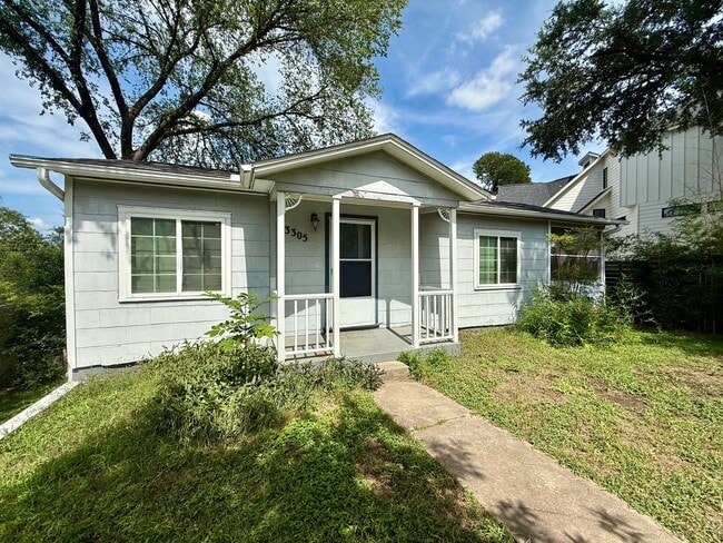 Building Photo - Rare 2/1 w/ Basement in Cherrywood!