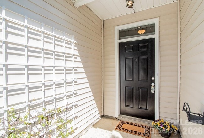 Photo - 4018 Far West Dr