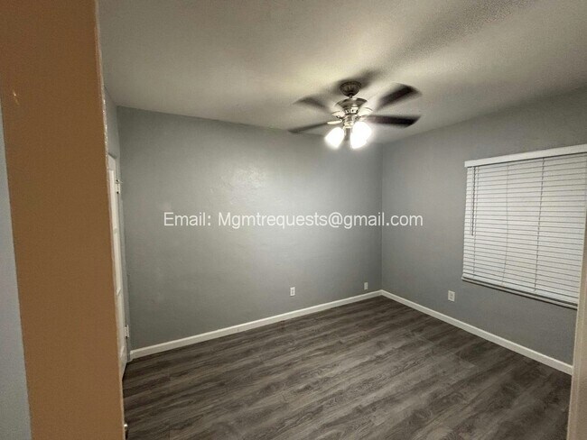 4228 Tenth St Unit 4230