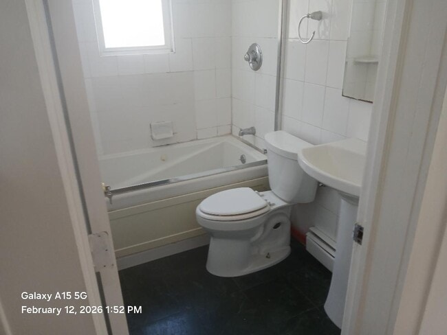 Photo - 158 Seeley Ave Unit 2