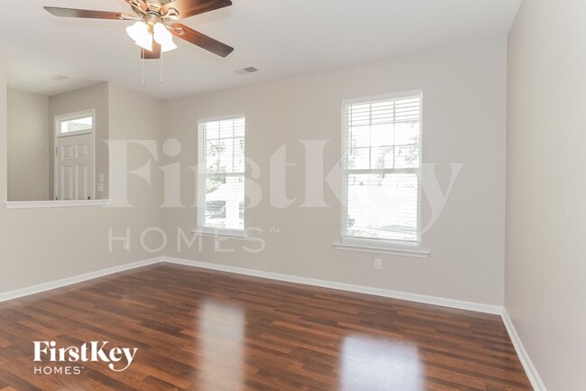 Photo - 2607 Winding River Dr