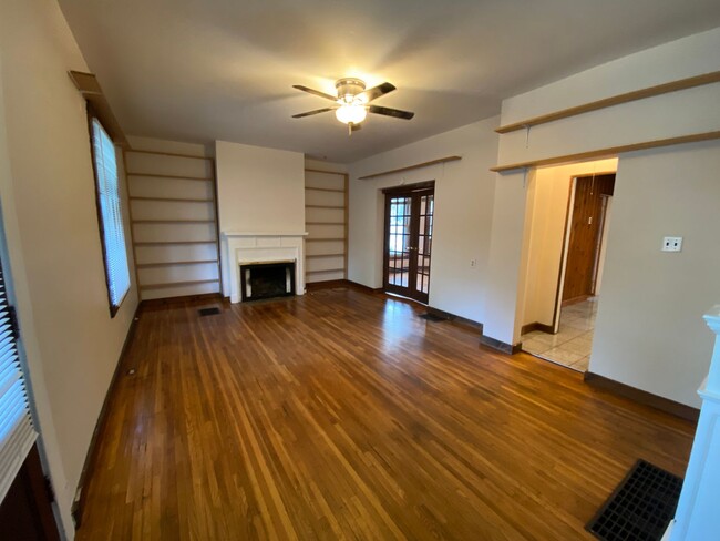 2334 Indianola Ave Unit 2334