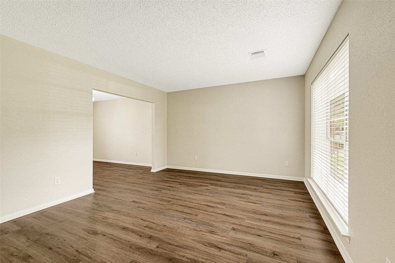 Photo - 4010 Spring Garden Dr