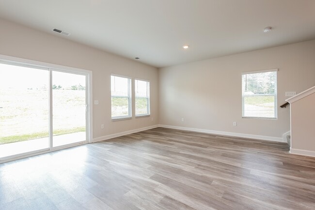 Photo - 226 Telford Dr