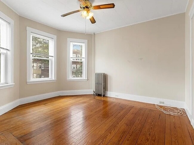 Photo - 45 Calvin St