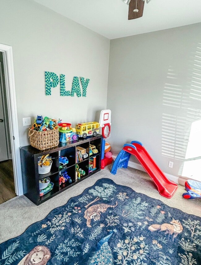 Photo - 506 NE Bellingham Dr