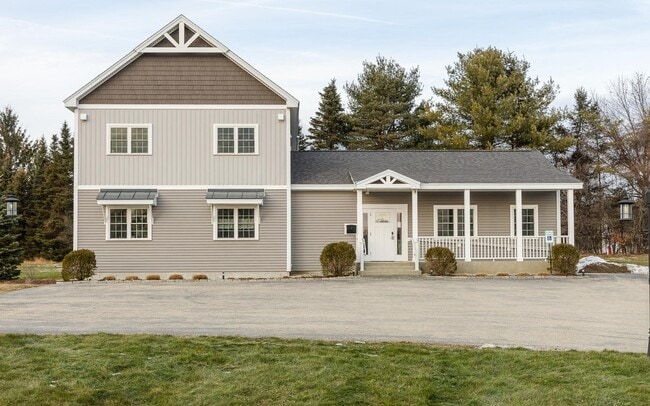 Photo - 6 Ames Plaza Ln