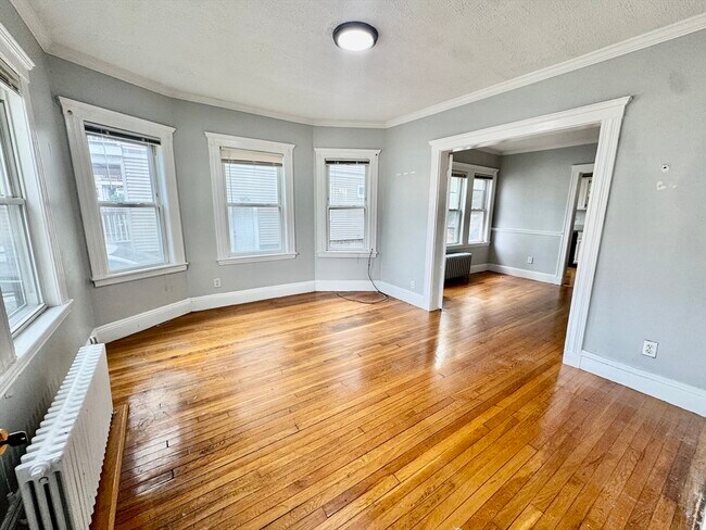 Building Photo - 55 Brookley Rd Unit 1L