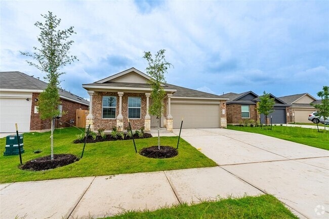 Building Photo - 200 Camargue Dr Rental
