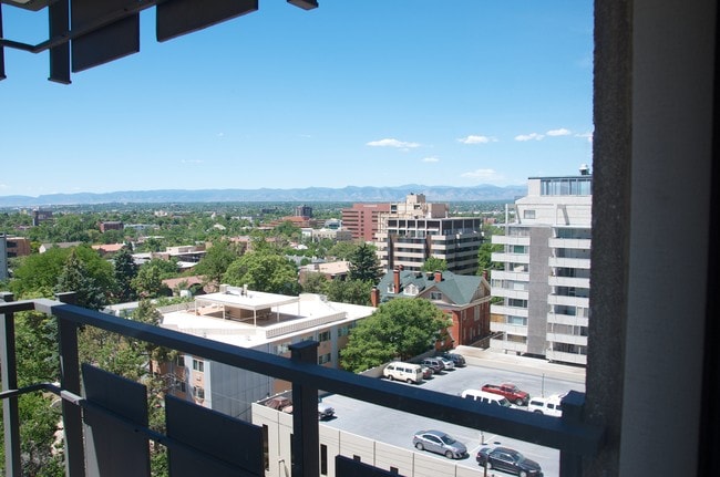 Building Photo - 790 N Washington St Unit The Lido #901 - Views Rental