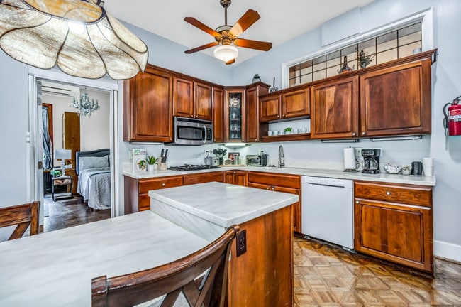 Photo - 217 Loraine Ave