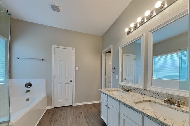 Photo - 21405 Surrey Glen Ct