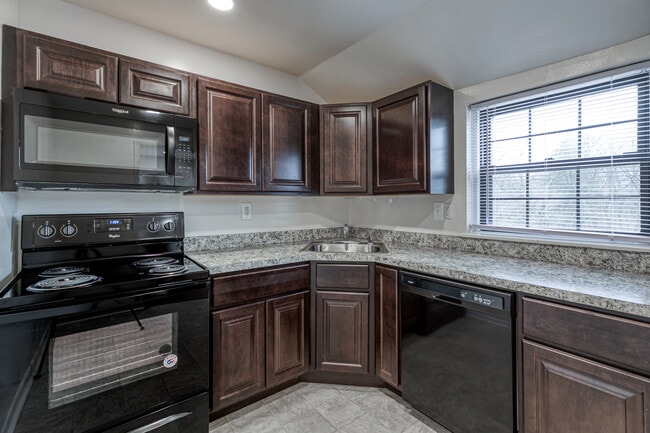 Photo - Stansbury Manor