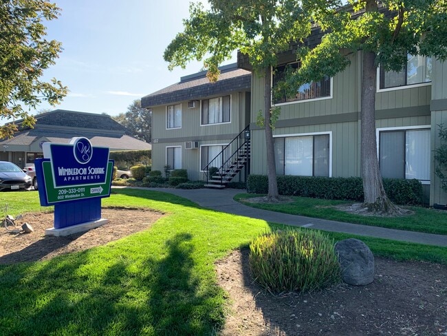 Photo - Wimbledon Square Apartments