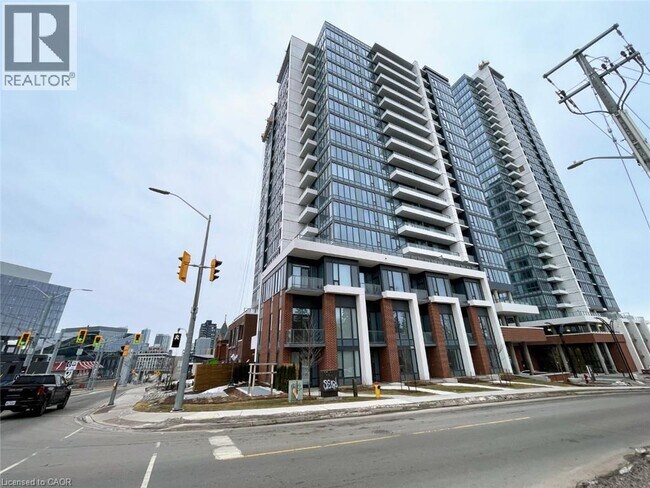 Photo - 5 Wellington St S Unit 1712