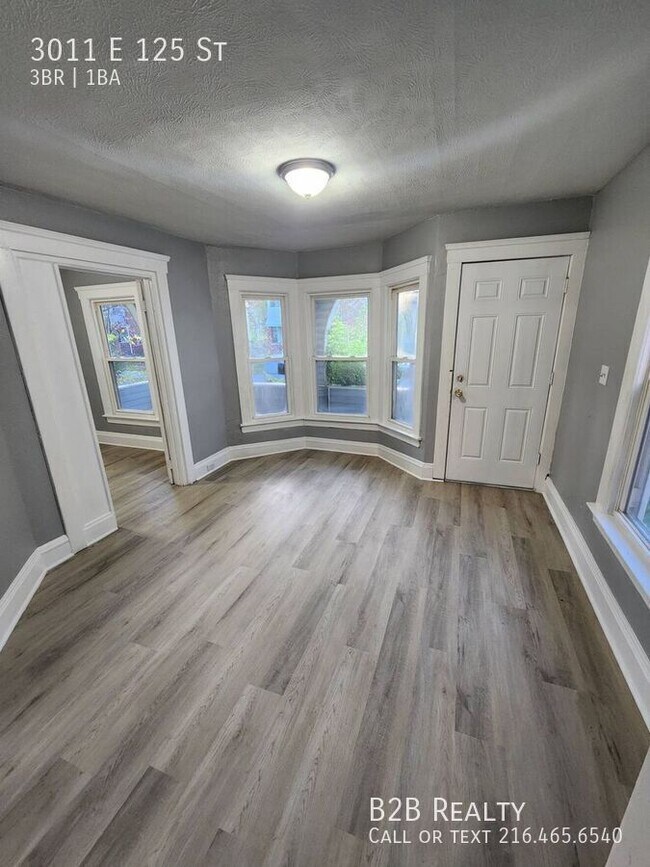 Photo - 3011 E 125th St