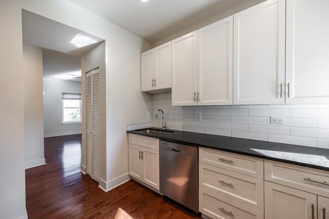 Photo - 1159 W Lunt Ave Unit 3