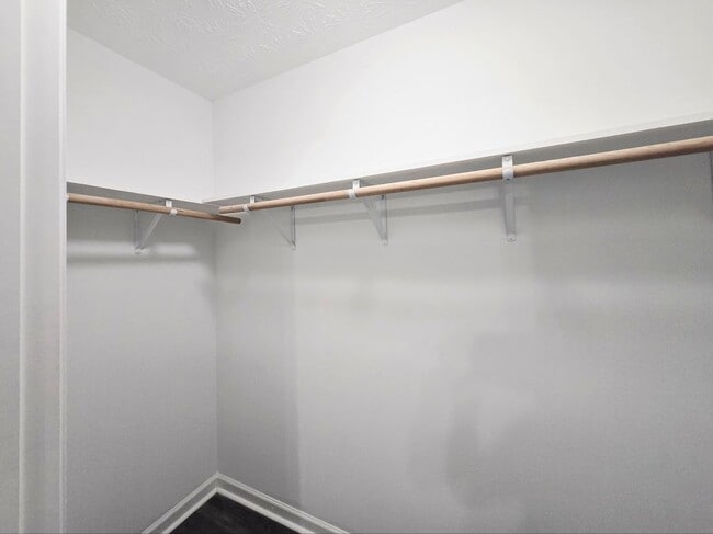 Photo - 2430 Piering Dr