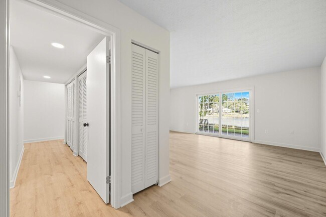 Photo - 5201 Atlantic Blvd