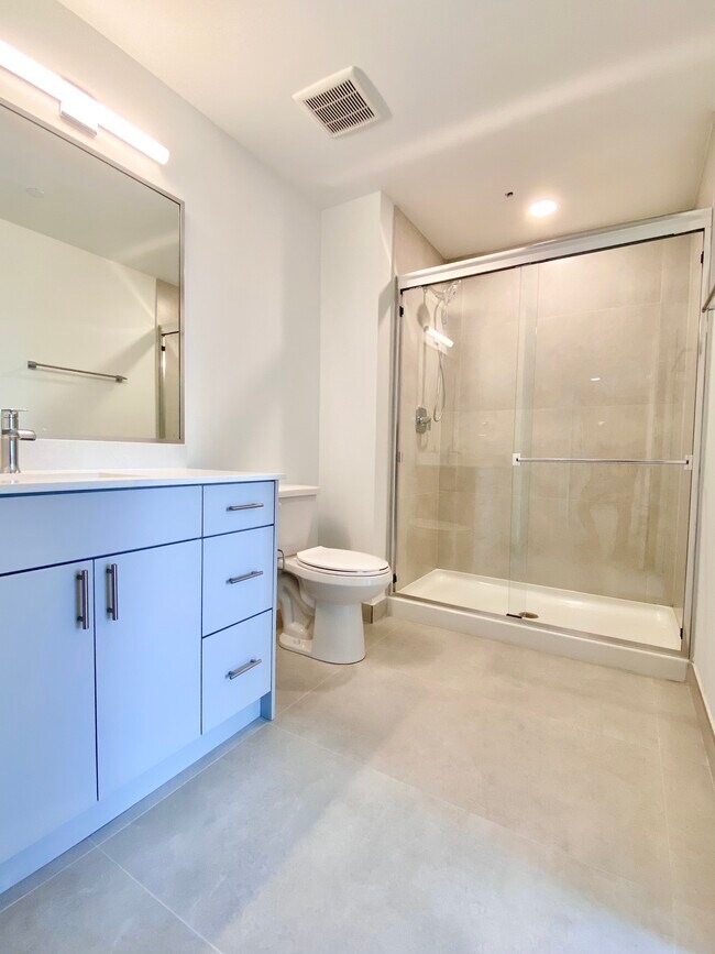 Gardenia - Bathroom - "Grey" Model