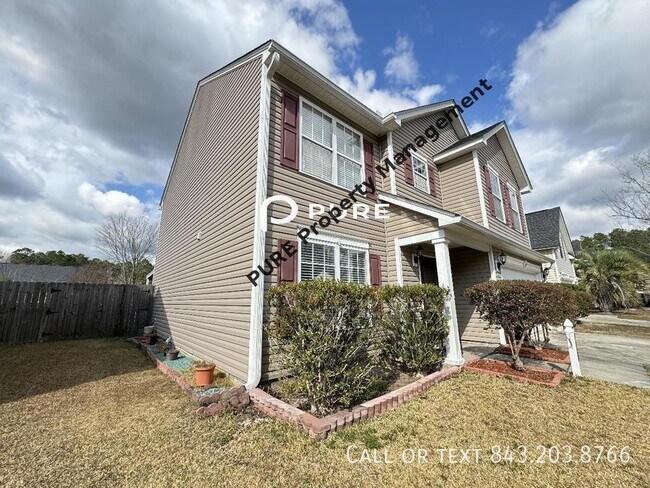 Photo - SUMMER HAVEN 4BD AVAILABLE NOW!