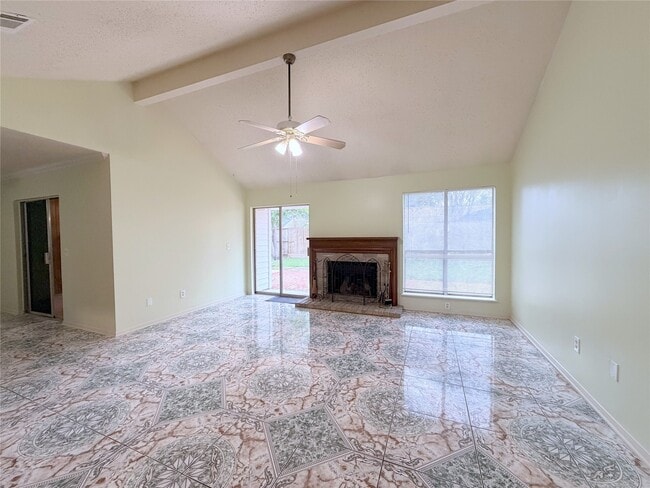 6711 Prairie Village Dr