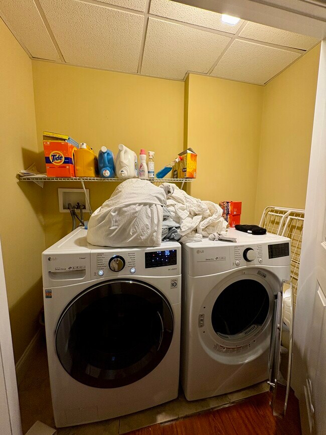 Photo - 184 Saint Paul St Unidad 1