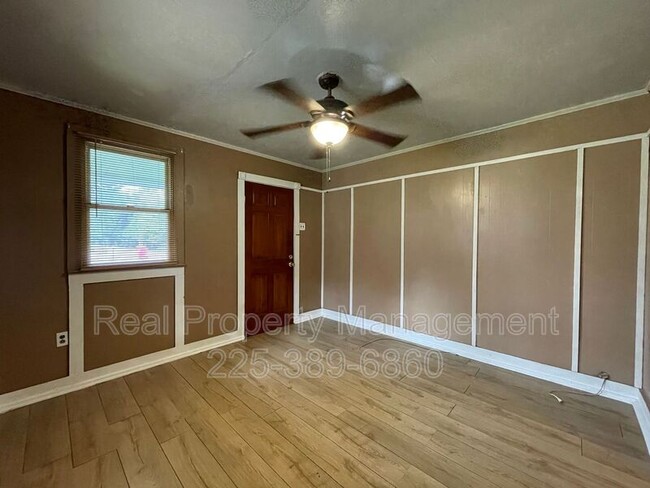 Photo - 37363 Cornerview Rd