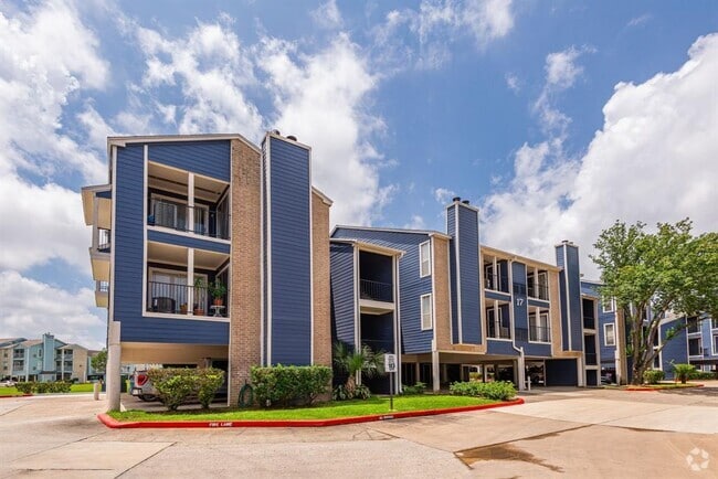 Building Photo - 18519 Egret Bay Blvd Unit 1704 Rental