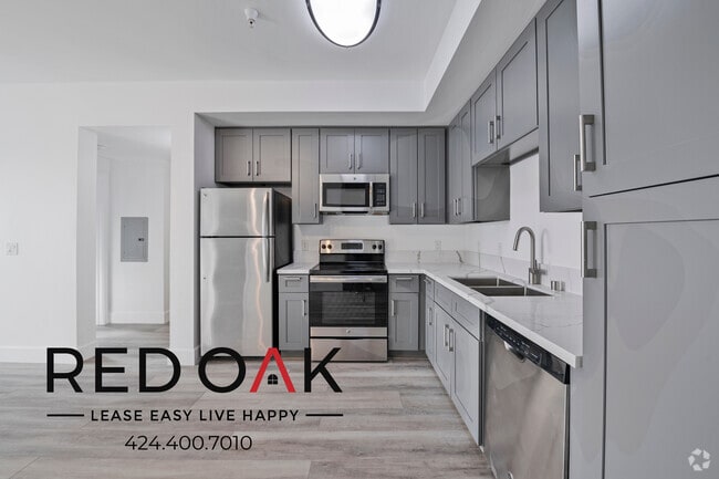 Building Photo - 5837 W Sunset Blvd Rental