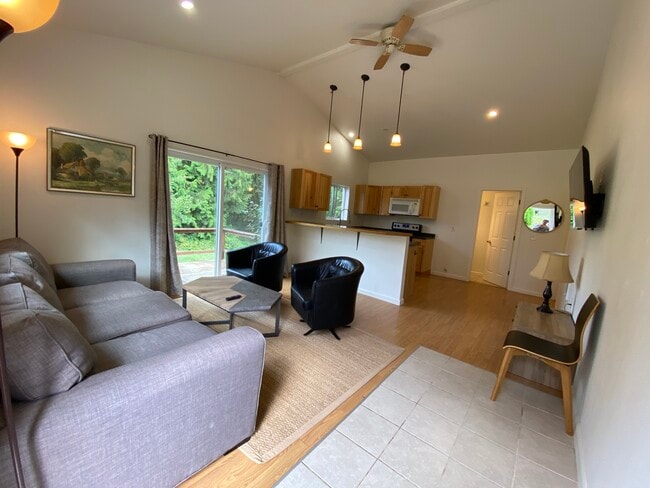 Photo - 2646 Delphi Rd SW