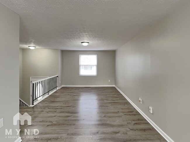 Photo - 3270 Fontaine Rd