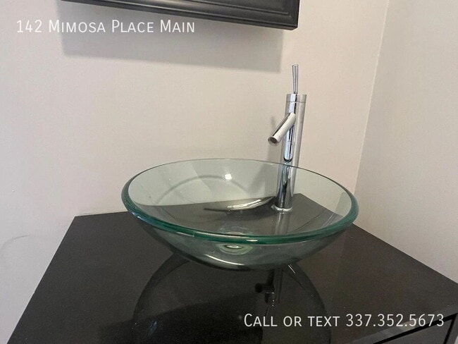 Photo - 142 Mimosa Pl