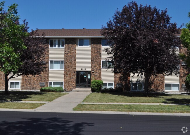 2333 20 1/2 Ave S Fargo - 2333 Green Apartments