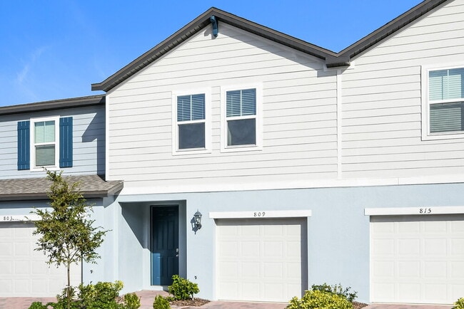 Photo - 809 Legacy Dr