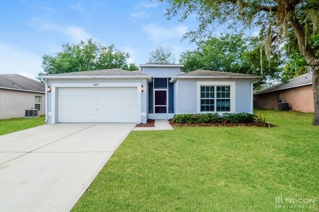 Photo - 649 Doe Cove Pl