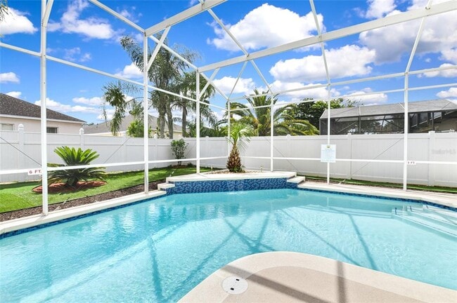 Photo - 611 Brighton Dr