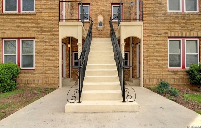 240 Claremont Ave