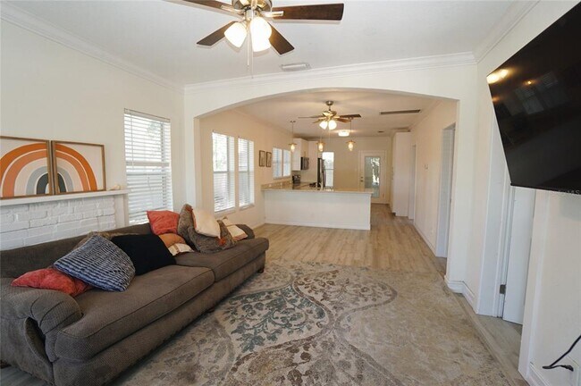 Photo - 2511 W Fig St