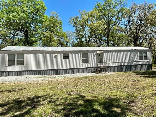 Building Photo - 158 Scissortail Ln