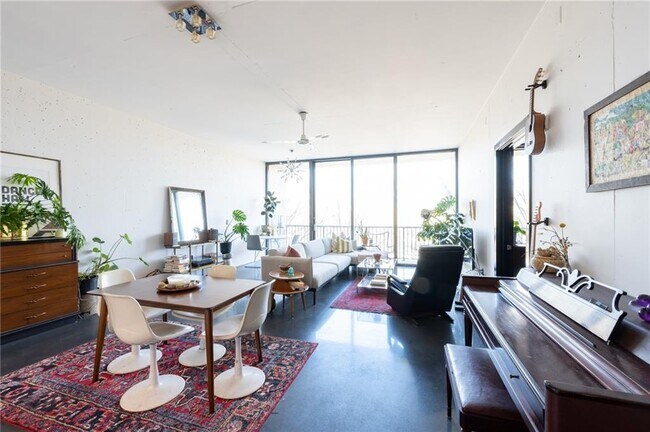 Photo - 480 John Wesley Dobbs Ave NE Unidad 419 Rental