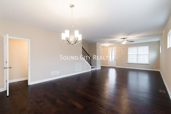 Photo - 1408-B Straightway Ave-