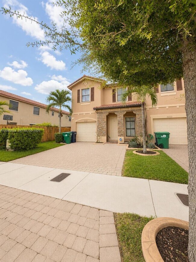 Photo - 16320 SW 71st Ter